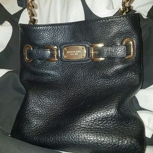 Micheal Kors Crossbody Black